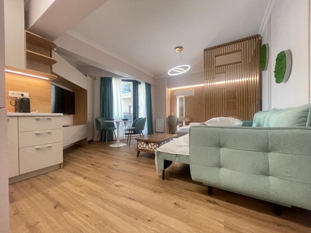 Solid Barrels Luxury Studios Mamaia Exteriör bild